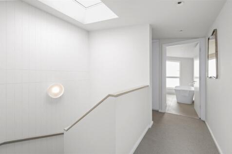 4 The Willows,44.jpg