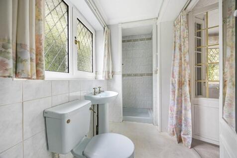 En Suite Shower Room