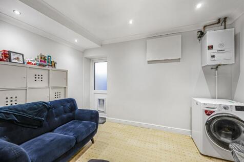 Hobbies/Utility Room
