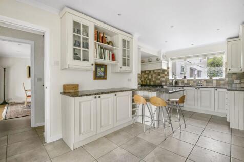 Kitchen/Breakfast Ro