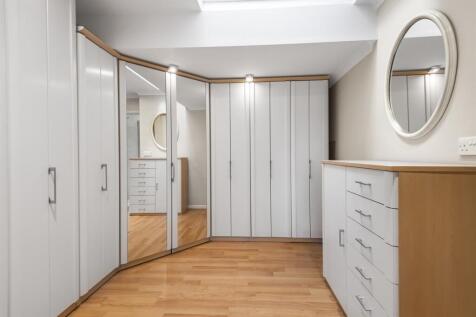 Dressing Room 