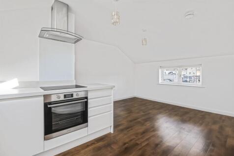 Living/Dining Area