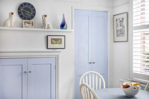 Breakfast Room