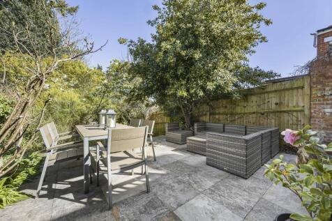 Rear patio area