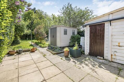Detached Garage