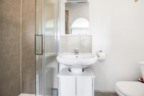 En Suite Shower Room