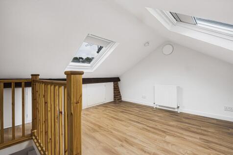 Bonus Loft Room