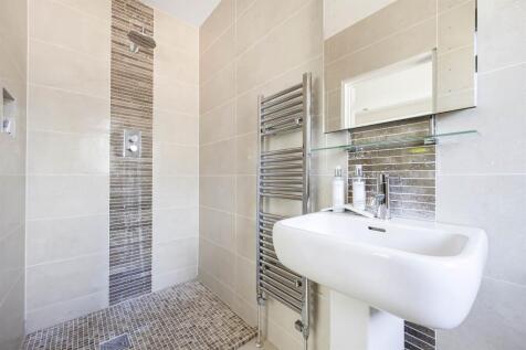 En Suite Shower Room