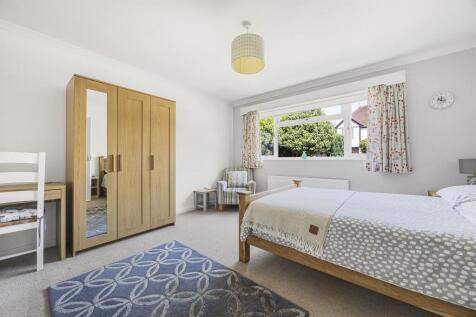 Family Room/Bedroom 