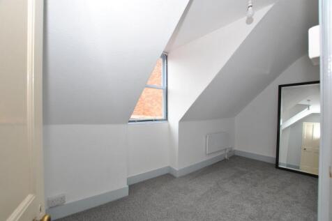 Bedroom 3 / Study