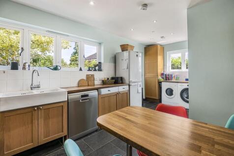 Kitchen/Breakfast Ro
