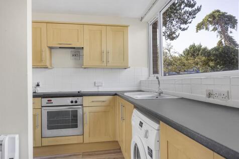 Kitchen/Breakfast Ro
