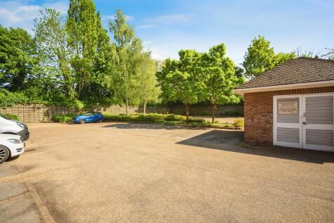 Property Image 12