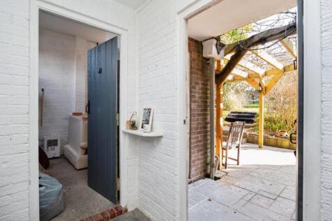 Property Image 9