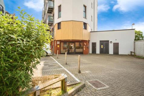 Property Image 6
