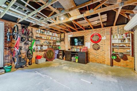 Double Garage
