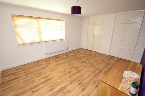 2 Alabama Way, St Ives, bed 2