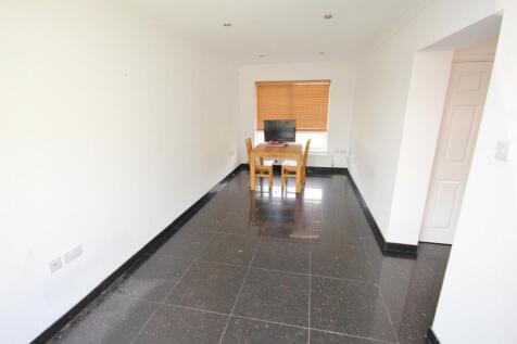 2 Alabama Way, St Ives, dining room 2