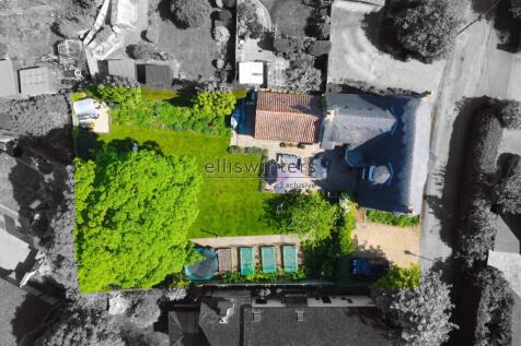 UTF-8Durley Cottage, Rectory Lane, Wyton - Aerial 