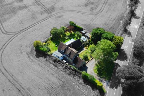 Primrose Cottage, Fenton Road, Warboys - Front Aer