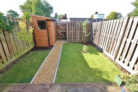 3 Carriage Mews, St Ives, garden