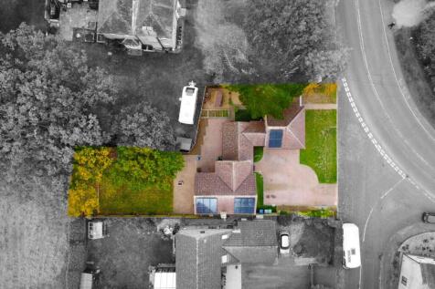 The Bumbles, Warboys Road, Old Hurst - Aerial High