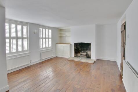May Cottage, High Street, Hemingford Abbots, loung