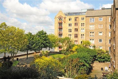 External, Wapping
