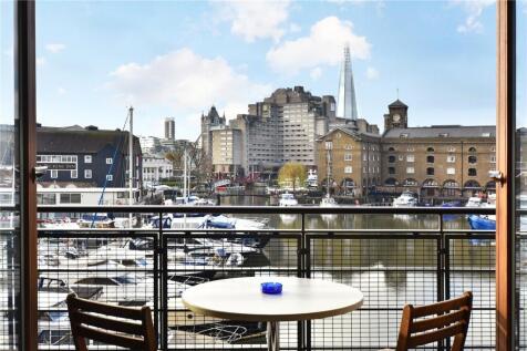 Balcony, City Quay