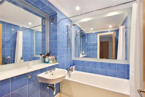 Bathroom, City Quay