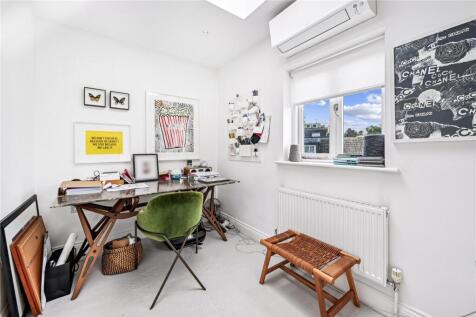 Bedroom/Study