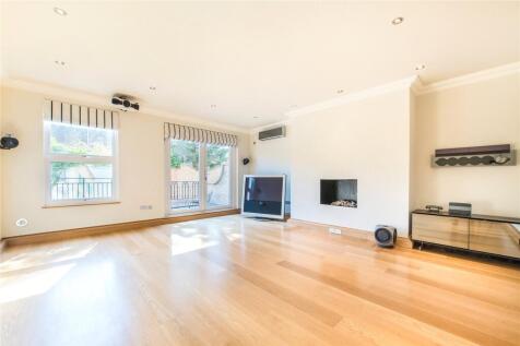 Kitchen/Reception