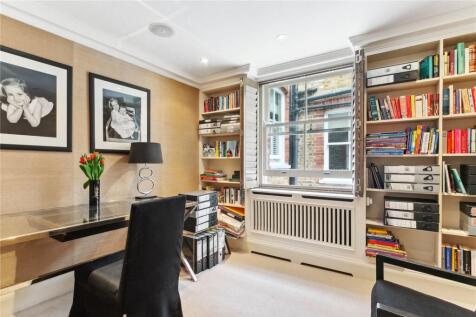 Bedroom/Study