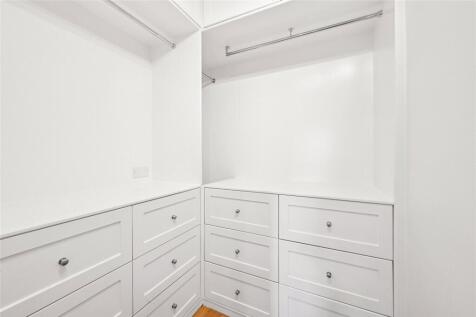 Walk In Wardrobe