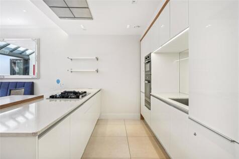 Kitchen/Reception