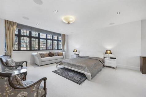 Principle Bedroom