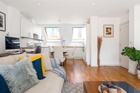 Open Plan Reception