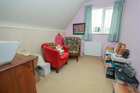 Bedroom 3.jpg