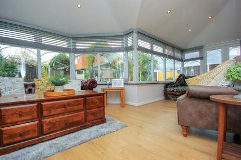 Sun Room 2.jpg
