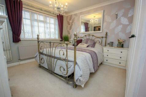 Master Bedroom.jpg