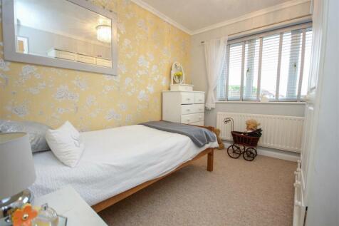 Bedroom 2.jpg