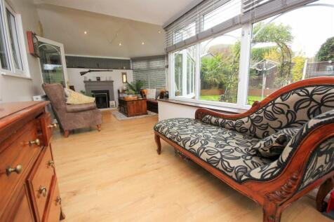 Sun Room 3.jpg