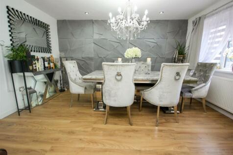 Dining Area.jpg