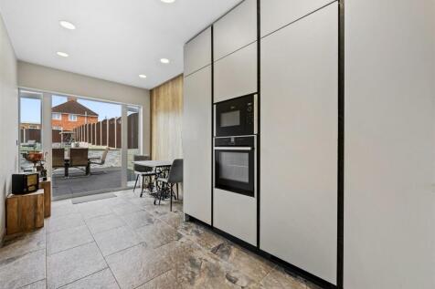 79WellingboroughRoadWeb_15.jpg