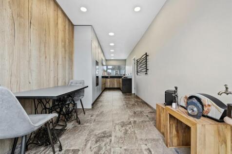 79WellingboroughRoadWeb_13.jpg