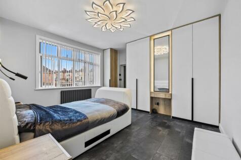 79WellingboroughRoadWeb_23.jpg