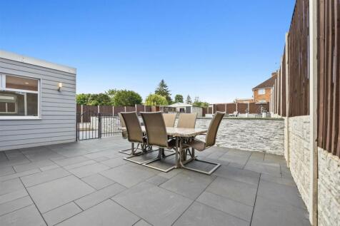 79WellingboroughRoadWeb_08.jpg
