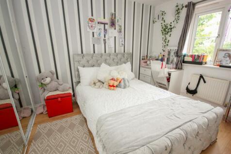 Bedroom 2.jpg