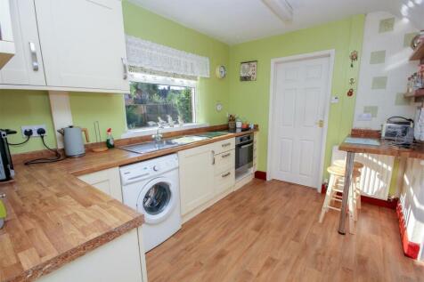Kitchen..jpg
