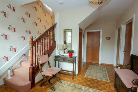 Entrance Hall.jpg